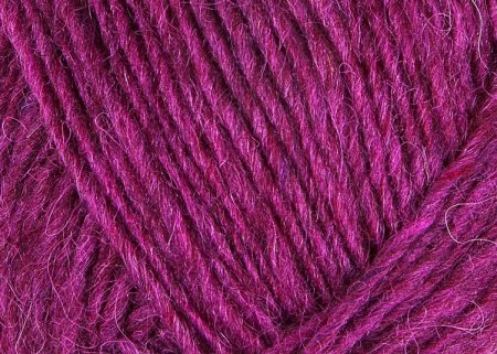 Stickwick yarn & design 1705 Istex Léttlopi Royal fuchsia