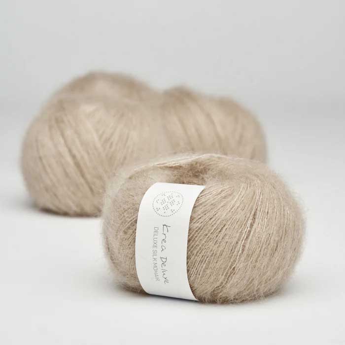 Krea deluxe Silk mohair Sand 46 Stickwick yarn & design Garnbutik i Göteborg Sweden