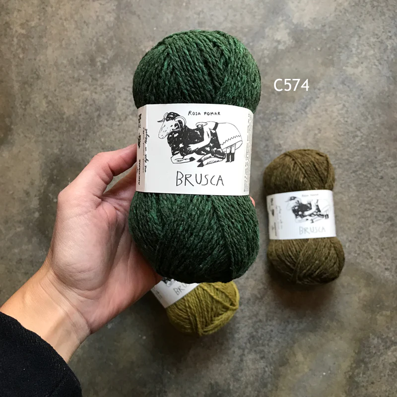 Retrosaria Rosa Pomar Brusca C574. Stickwick yarn & design garnbutik Göteborg.