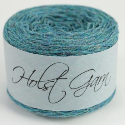 Holst garn Supersoft merino och shetlandsull Robins egg 28. Stickwick yarn & design, garnbutik Göteborg.