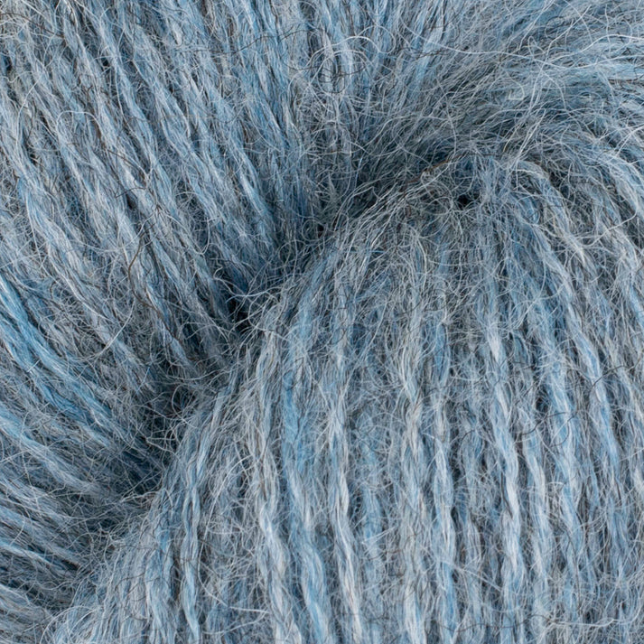 Baa ram ewe Mowool 6064 Pond blue. Brittisk borstad ull. Stickwick yarn & design Garnbutik i Göteborg och på stickwick.se