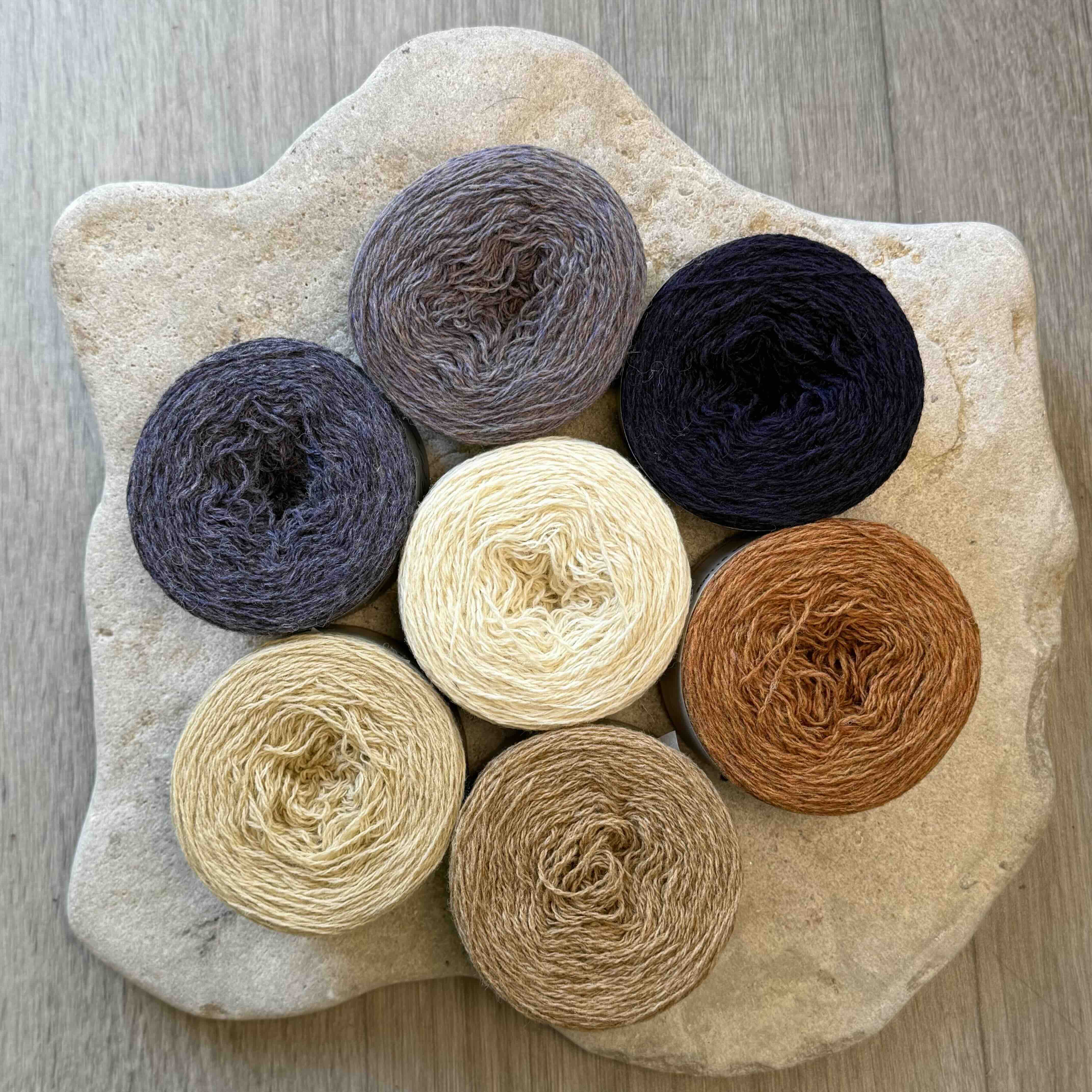 Holst Supersoft. Stickwick yarn & design garnbutik i Göteborg