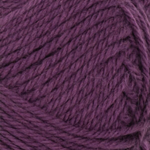 Sandnes garn Peer Gynt 4672 Backberry juice. Stickwick yarn & design garnbutik i Göteborg