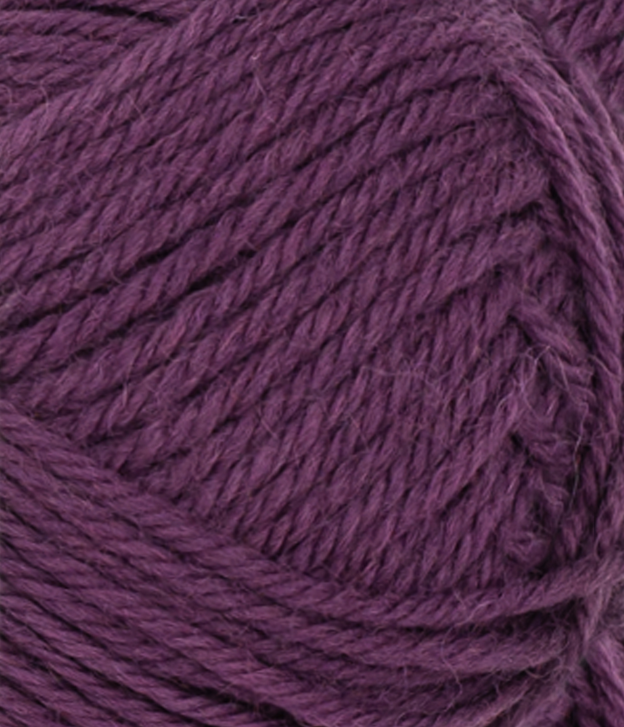 Sandnes garn Peer Gynt 4672 Backberry juice. Stickwick yarn & design garnbutik i Göteborg