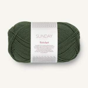 Sandnes Petiteknit Sunday 9581 Pine. Stickwick yarn & design, Garnbutik i Göteborg.