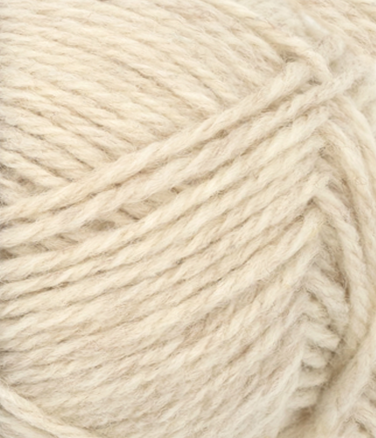 Sandnes Atlas 2641 Natural white melange. Stickwick yarn & design garnbutik i Göteborg.