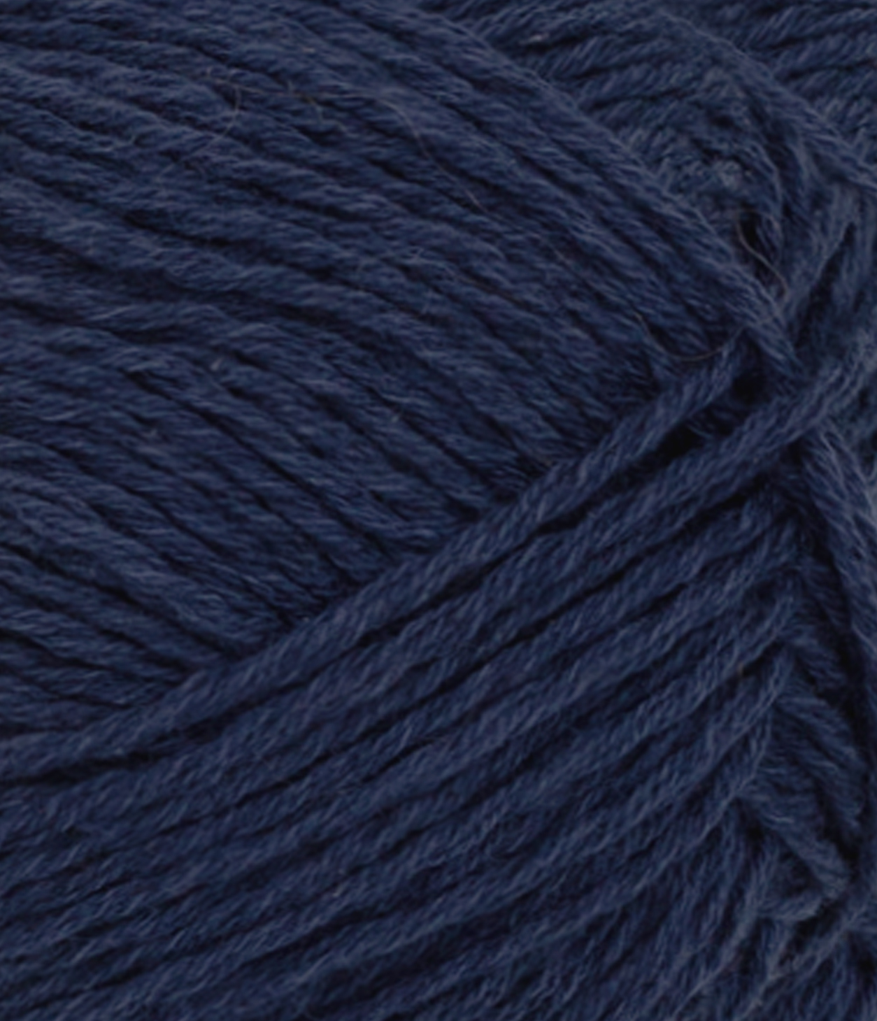 Sandnes garn Line 6073 Seaside navy. Stickwick yarn & design garnbutik i Göteborg
