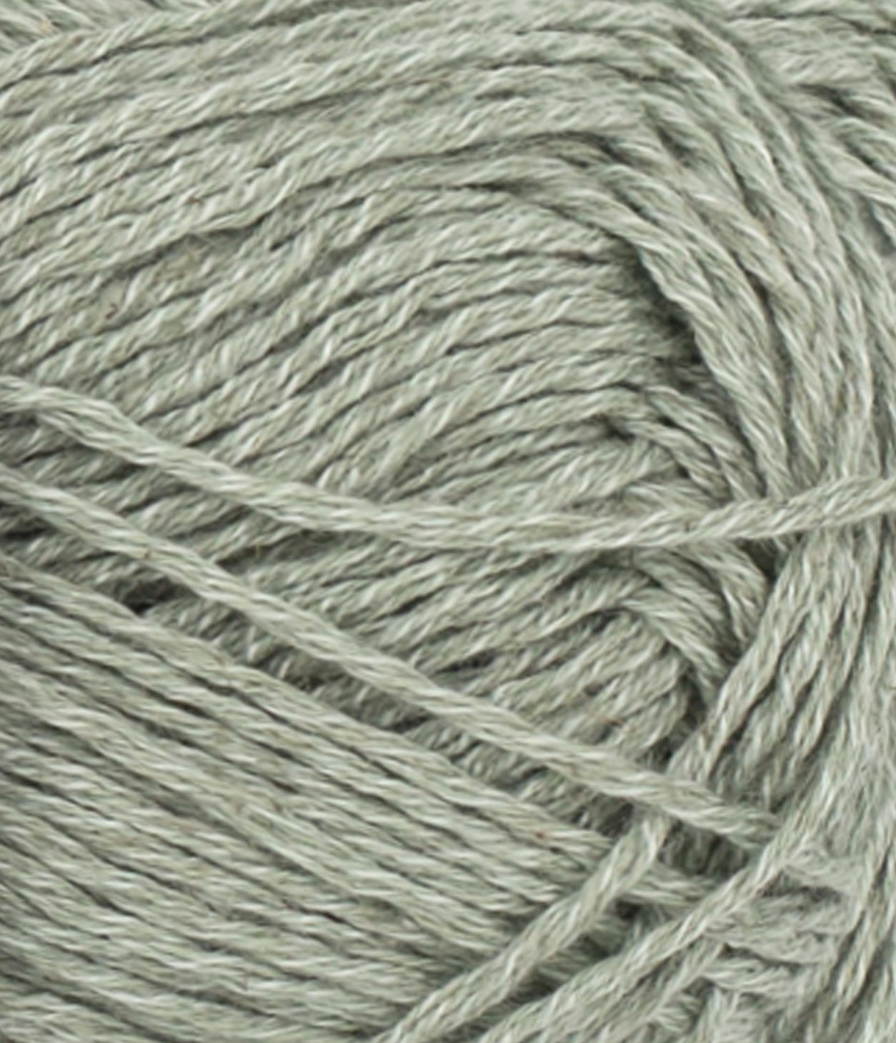 Sandnes garn Line 8521 Dusty light green. Stickwick yarn & design garnbutik i Göteborg