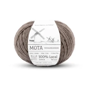 Wooldreamers Mota Mullvad 506. Stickwick yarn & design garnbutik i Göteborg.