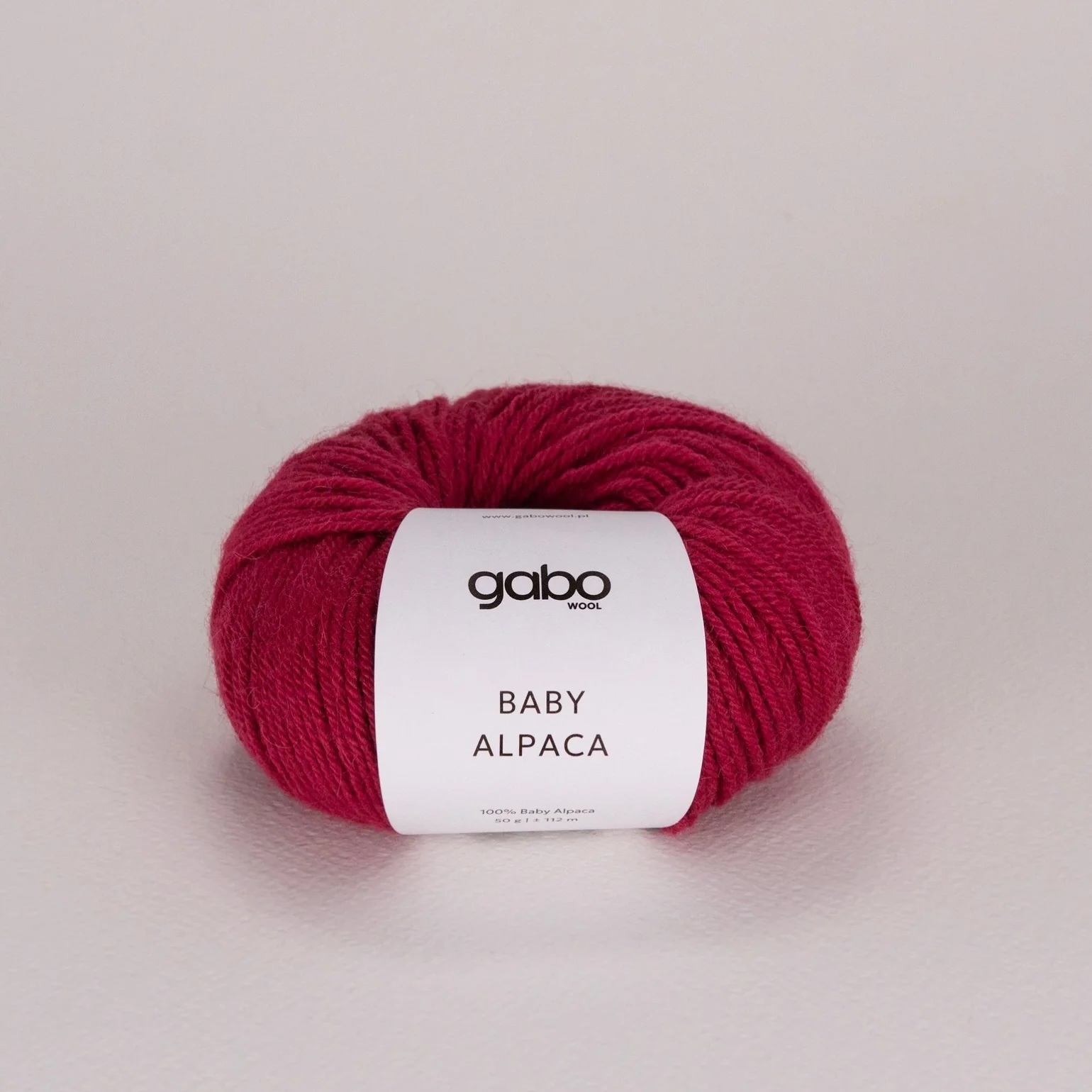 Gabo wool Baby alpacka 1216 Burgundy röd. Stickwick yarn & design garnbutik i Göteborg.