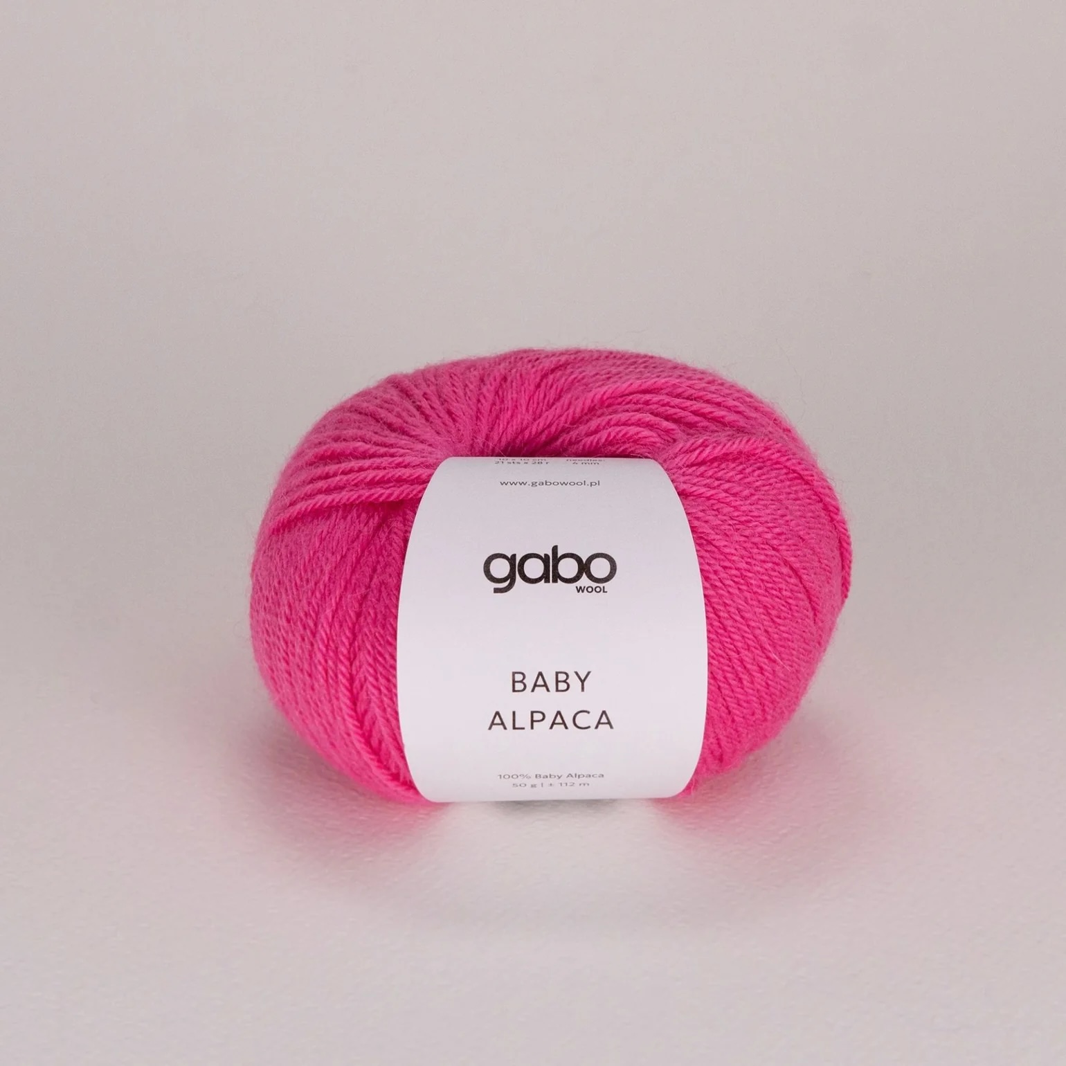 Gabo wool Baby alpacka 1007 Cerise. Stickwick yarn & design garnbutik i Göteborg.