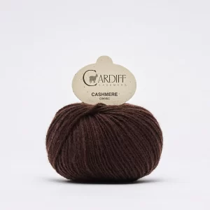 Cardiff Cashmere classic 643 Cocoa. Stickwick yarn & design, garnbutik Göteborg.